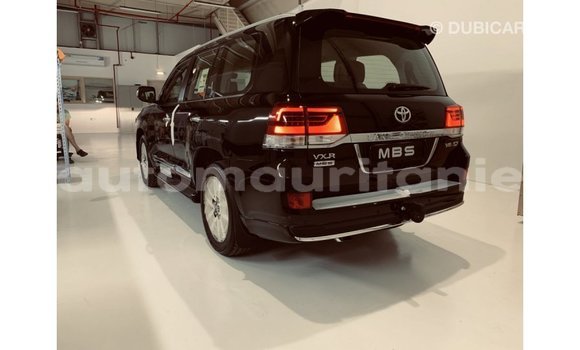 Buy Import Toyota Land Cruiser Black Car in Import - Dubai in Adrar Buy Import Toyota Land Cruiser Black Car in Import - Dubai in Adrar
