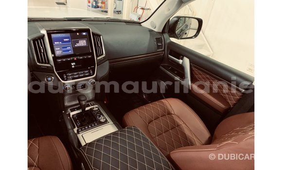 Buy Import Toyota Land Cruiser Black Car in Import - Dubai in Adrar Buy Import Toyota Land Cruiser Black Car in Import - Dubai in Adrar