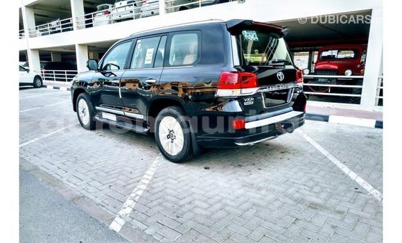 Buy Import Toyota Land Cruiser Black Car in Import - Dubai in Adrar Buy Import Toyota Land Cruiser Black Car in Import - Dubai in Adrar