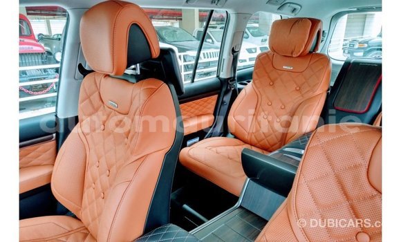 Buy Import Toyota Land Cruiser Black Car in Import - Dubai in Adrar Buy Import Toyota Land Cruiser Black Car in Import - Dubai in Adrar