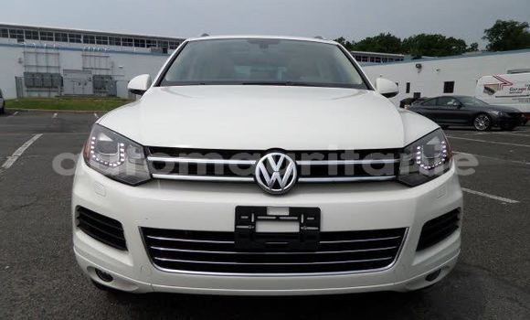 Acheter Occasion Voiture Volkswagen Touareg Blanc à Hamoud, Assaba