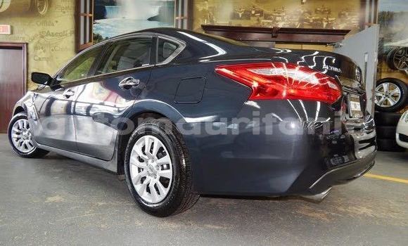 Acheter Occasion Voiture Nissan Altima Noir à Hamoud, Assaba Acheter Occasion Voiture Nissan Altima Noir à Hamoud, Assaba