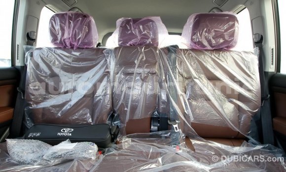 Buy Import Toyota Land Cruiser Black Car in Import - Dubai in Adrar Buy Import Toyota Land Cruiser Black Car in Import - Dubai in Adrar