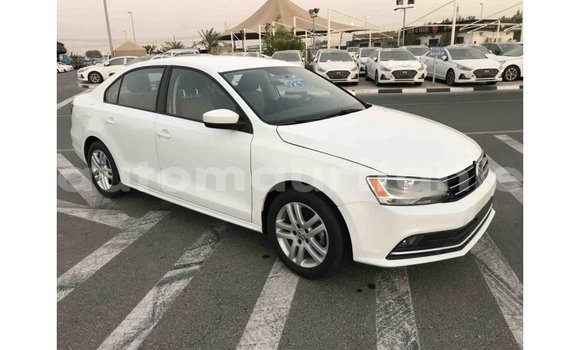Acheter Import Voiture Volkswagen Jetta Blanc à Import - Dubai, Adrar