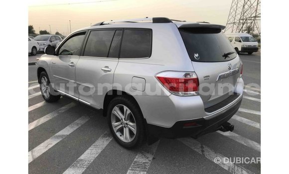 Acheter Import Voiture Toyota Highlander Autre à Import - Dubai, Adrar Acheter Import Voiture Toyota Highlander Autre à Import - Dubai, Adrar