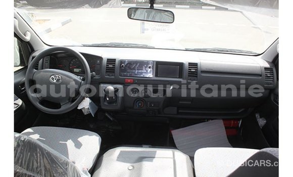 Buy Import Toyota Hiace White Car in Import - Dubai in Adrar Buy Import Toyota Hiace White Car in Import - Dubai in Adrar