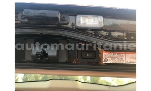 Acheter Import Voiture Toyota Land Cruiser Noir à Import - Dubai, Adrar Acheter Import Voiture Toyota Land Cruiser Noir à Import - Dubai, Adrar