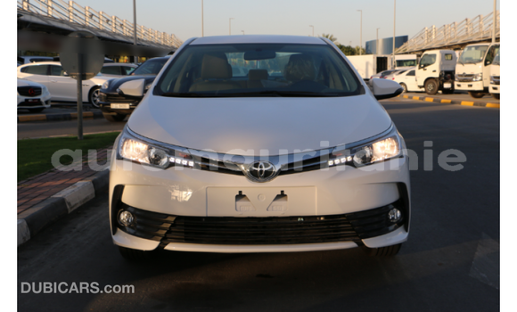Buy Import Toyota Corolla White Car in Import - Dubai in Adrar Buy Import Toyota Corolla White Car in Import - Dubai in Adrar