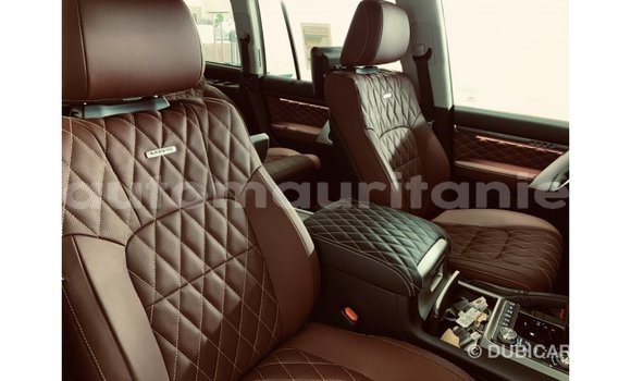 Buy Import Toyota Land Cruiser Black Car in Import - Dubai in Adrar Buy Import Toyota Land Cruiser Black Car in Import - Dubai in Adrar