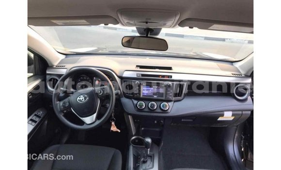 Acheter Import Utilitaire Toyota HiAce Autre à Import - Dubai, Adrar Acheter Import Utilitaire Toyota HiAce Autre à Import - Dubai, Adrar