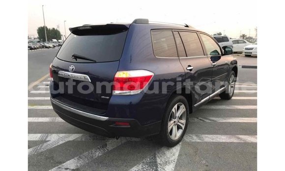 Acheter Import Voiture Toyota Highlander Bleu à Import - Dubai, Adrar Acheter Import Voiture Toyota Highlander Bleu à Import - Dubai, Adrar