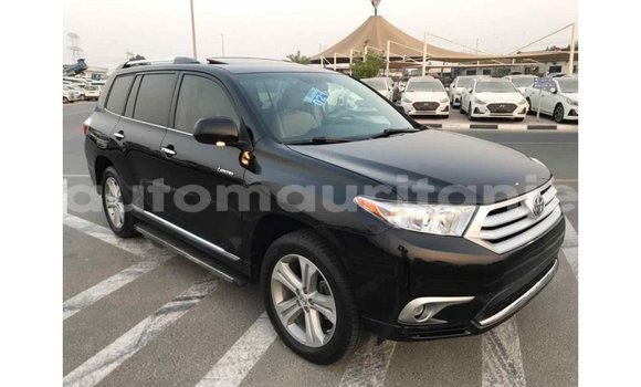 Acheter Import Voiture Toyota Highlander Noir à Import - Dubai, Adrar Acheter Import Voiture Toyota Highlander Noir à Import - Dubai, Adrar