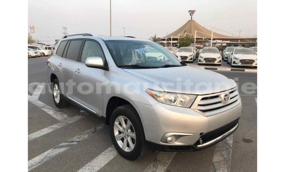 Acheter Import Voiture Toyota Highlander Autre à Import - Dubai, Adrar Acheter Import Voiture Toyota Highlander Autre à Import - Dubai, Adrar