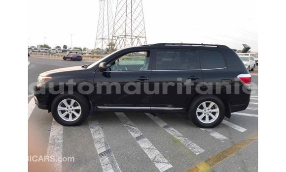 Acheter Import Voiture Toyota Highlander Noir à Import - Dubai, Adrar Acheter Import Voiture Toyota Highlander Noir à Import - Dubai, Adrar