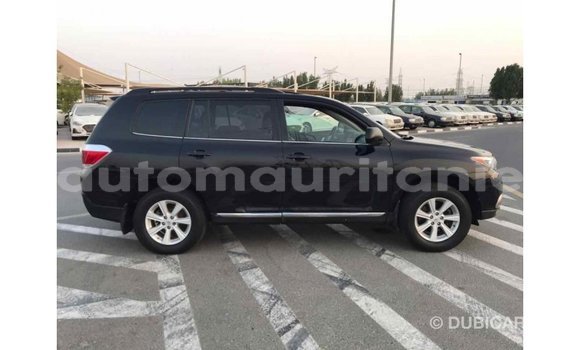 Acheter Import Voiture Toyota Highlander Noir à Import - Dubai, Adrar Acheter Import Voiture Toyota Highlander Noir à Import - Dubai, Adrar