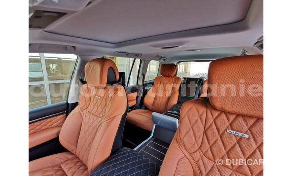 Buy Import Toyota Land Cruiser Black Car in Import - Dubai in Adrar Buy Import Toyota Land Cruiser Black Car in Import - Dubai in Adrar