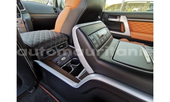 Buy Import Toyota Land Cruiser Black Car in Import - Dubai in Adrar Buy Import Toyota Land Cruiser Black Car in Import - Dubai in Adrar