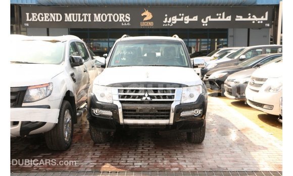 Buy Import Mitsubishi Pajero Black Car in Import - Dubai in Adrar Buy Import Mitsubishi Pajero Black Car in Import - Dubai in Adrar