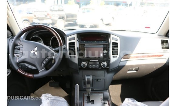 Buy Import Mitsubishi Pajero Black Car in Import - Dubai in Adrar Buy Import Mitsubishi Pajero Black Car in Import - Dubai in Adrar