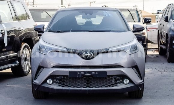 Buy Import Toyota C-HR Other Car in Import - Dubai in Adrar Buy Import Toyota C-HR Other Car in Import - Dubai in Adrar