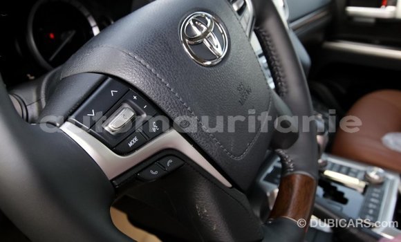 Buy Import Toyota Land Cruiser Black Car in Import - Dubai in Adrar Buy Import Toyota Land Cruiser Black Car in Import - Dubai in Adrar
