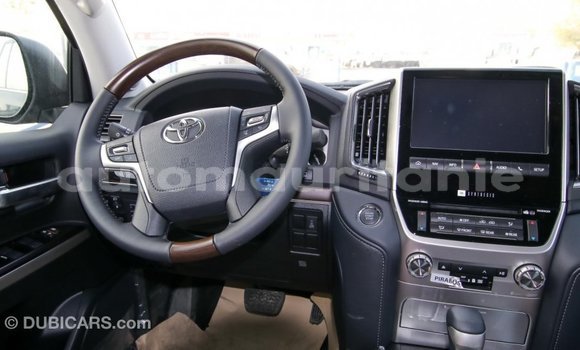 Buy Import Toyota Land Cruiser Black Car in Import - Dubai in Adrar Buy Import Toyota Land Cruiser Black Car in Import - Dubai in Adrar