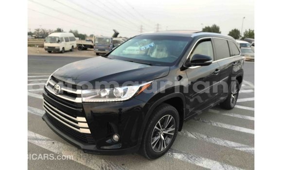 Acheter Import Voiture Toyota Highlander Noir à Import - Dubai, Adrar Acheter Import Voiture Toyota Highlander Noir à Import - Dubai, Adrar