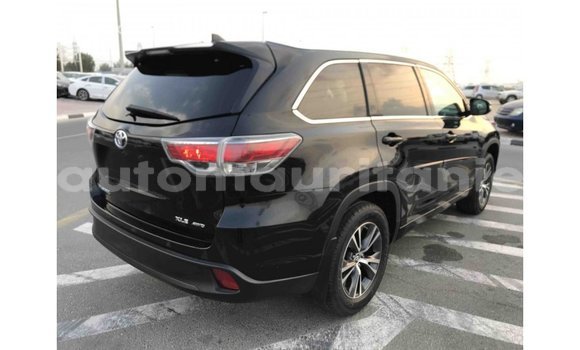 Acheter Import Voiture Toyota Highlander Noir à Import - Dubai, Adrar Acheter Import Voiture Toyota Highlander Noir à Import - Dubai, Adrar