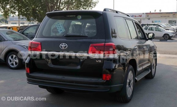 Buy Import Toyota Land Cruiser Black Car in Import - Dubai in Adrar Buy Import Toyota Land Cruiser Black Car in Import - Dubai in Adrar