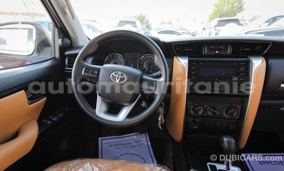 Acheter Import Voiture Toyota Fortuner Blanc à Import - Dubai, Adrar Acheter Import Voiture Toyota Fortuner Blanc à Import - Dubai, Adrar