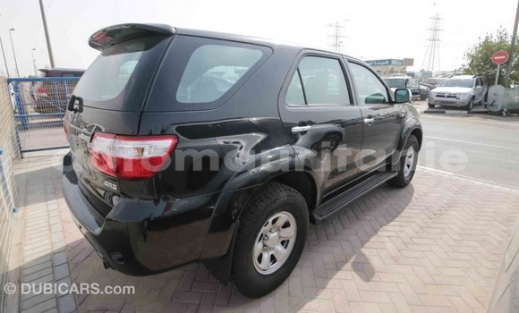 Acheter Import Voiture Toyota Fortuner Noir à Import - Dubai, Adrar Acheter Import Voiture Toyota Fortuner Noir à Import - Dubai, Adrar