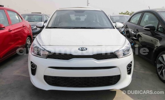 Acheter Import Voiture Kia Rio Blanc à Import - Dubai, Adrar Acheter Import Voiture Kia Rio Blanc à Import - Dubai, Adrar