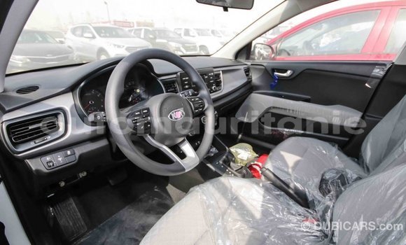Acheter Import Voiture Kia Rio Blanc à Import - Dubai, Adrar Acheter Import Voiture Kia Rio Blanc à Import - Dubai, Adrar