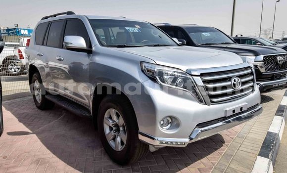 Acheter Import Voiture Toyota Prado Autre à Import - Dubai, Adrar Acheter Import Voiture Toyota Prado Autre à Import - Dubai, Adrar