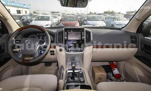 Acheter Import Voiture Toyota Land Cruiser Noir à Import - Dubai, Adrar Acheter Import Voiture Toyota Land Cruiser Noir à Import - Dubai, Adrar