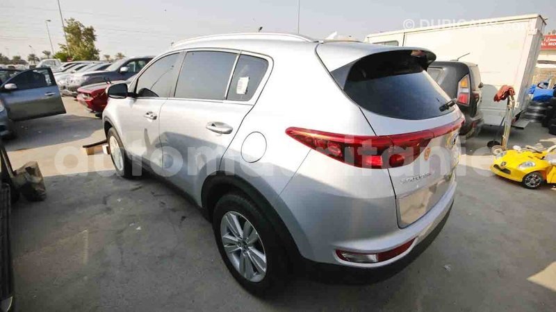 Big with watermark kia sportage adrar import dubai 1496