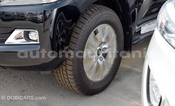 Acheter Import Voiture Toyota Land Cruiser Noir à Import - Dubai, Adrar Acheter Import Voiture Toyota Land Cruiser Noir à Import - Dubai, Adrar