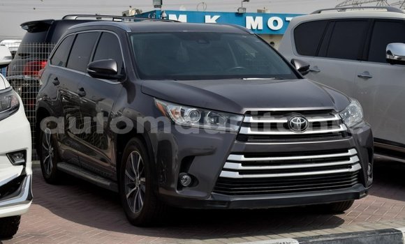 Acheter Import Voiture Toyota Highlander Autre à Import - Dubai, Adrar Acheter Import Voiture Toyota Highlander Autre à Import - Dubai, Adrar