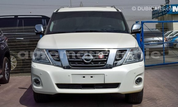 Acheter Import Voiture Nissan Patrol Blanc à Import - Dubai, Adrar Acheter Import Voiture Nissan Patrol Blanc à Import - Dubai, Adrar