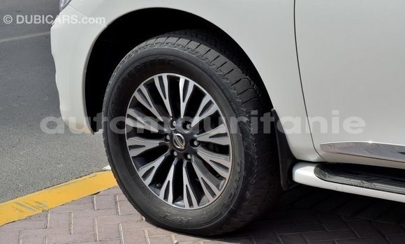 Acheter Import Voiture Nissan Patrol Blanc à Import - Dubai, Adrar Acheter Import Voiture Nissan Patrol Blanc à Import - Dubai, Adrar