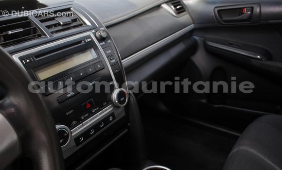 Acheter Import Voiture Toyota Camry Blanc à Import - Dubai, Adrar Acheter Import Voiture Toyota Camry Blanc à Import - Dubai, Adrar