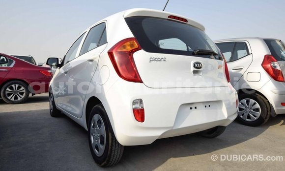 Acheter Import Voiture Kia Picanto Blanc à Import - Dubai, Adrar Acheter Import Voiture Kia Picanto Blanc à Import - Dubai, Adrar