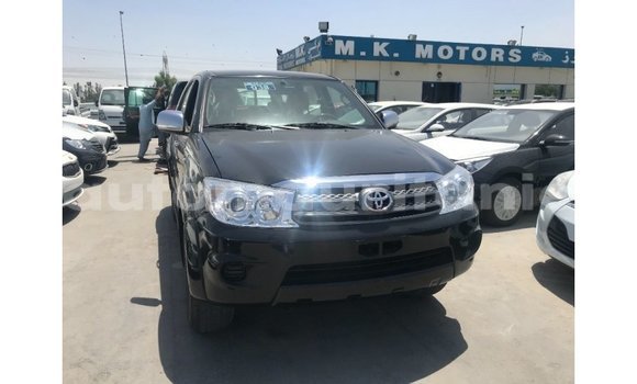 Acheter Import Voiture Toyota Fortuner Noir à Import - Dubai, Adrar Acheter Import Voiture Toyota Fortuner Noir à Import - Dubai, Adrar