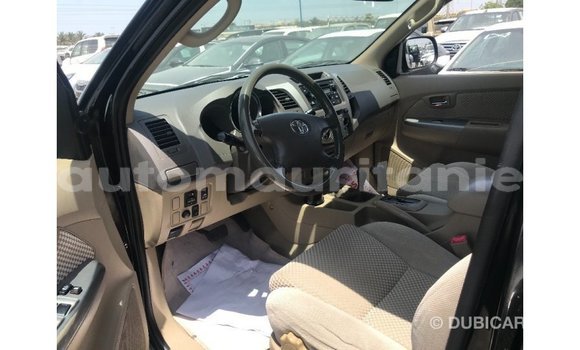 Acheter Import Voiture Toyota Fortuner Noir à Import - Dubai, Adrar Acheter Import Voiture Toyota Fortuner Noir à Import - Dubai, Adrar
