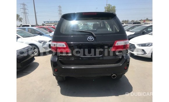 Acheter Import Voiture Toyota Fortuner Noir à Import - Dubai, Adrar Acheter Import Voiture Toyota Fortuner Noir à Import - Dubai, Adrar