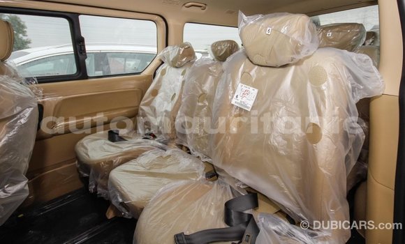 Acheter Import Voiture Hyundai Accent Blanc à Import - Dubai, Adrar Acheter Import Voiture Hyundai Accent Blanc à Import - Dubai, Adrar