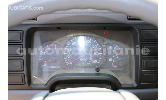 Acheter Import Voiture Mitsubishi Carisma Blanc à Import - Dubai, Adrar