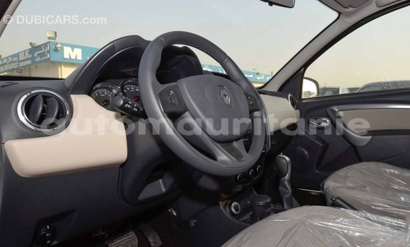 Acheter Import Voiture Renault Duster Blanc à Import - Dubai, Adrar Acheter Import Voiture Renault Duster Blanc à Import - Dubai, Adrar