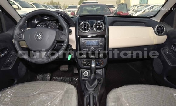 Acheter Import Voiture Renault Duster Blanc à Import - Dubai, Adrar Acheter Import Voiture Renault Duster Blanc à Import - Dubai, Adrar