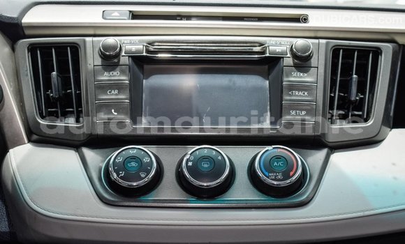 Acheter Import Utilitaire Toyota HiAce Bleu à Import - Dubai, Adrar Acheter Import Utilitaire Toyota HiAce Bleu à Import - Dubai, Adrar